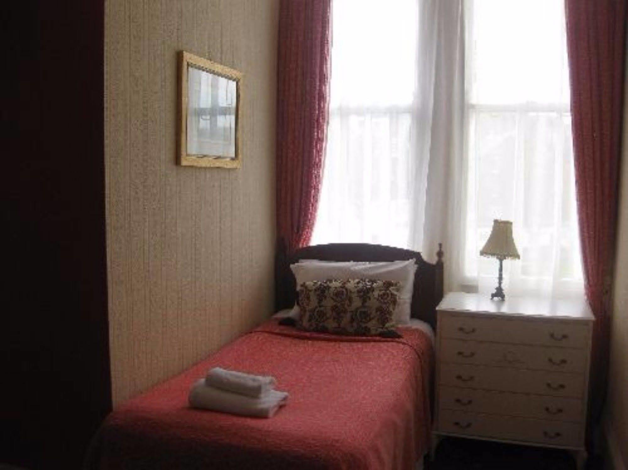 Park View Hotel Eastbourne Kültér fotó