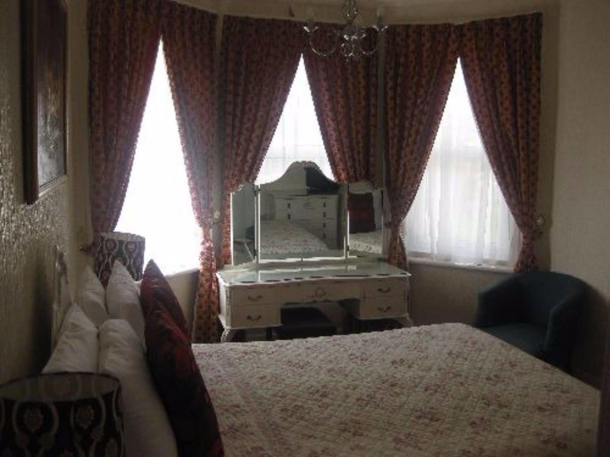 Park View Hotel Eastbourne Kültér fotó